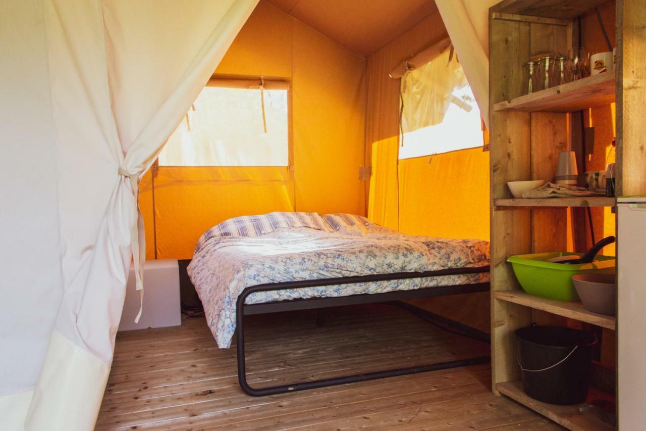 Safaritent At Campingpark De Koekamp Hotell Epe Exteriör bild